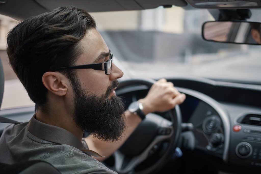 Pourquoi les gens du voyage roulent en Mercedes