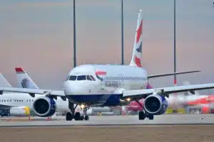 Le guide ultime pour bien s'organiser lors d'un long trajet en avion